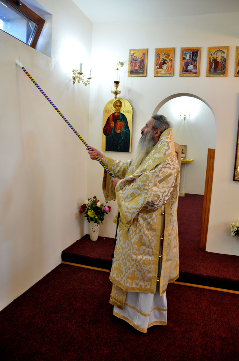 Slujbă arhierească şi sfinţire de paraclis la parohia Pietrărie – Bârnova