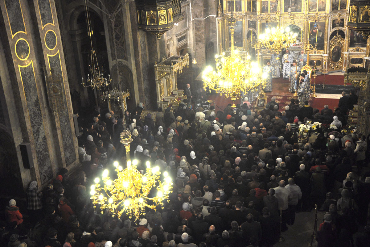 Slujbă de pomenire oficiată de IPS Teofan, pentru mitropolitul Teoctist I al Moldovei