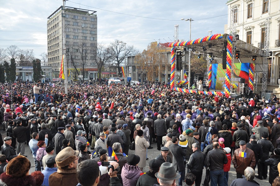 IPS Mitropolit Teofan: &quot;România de astăzi se află în «durerile naşterii» spre normalitate&quot;