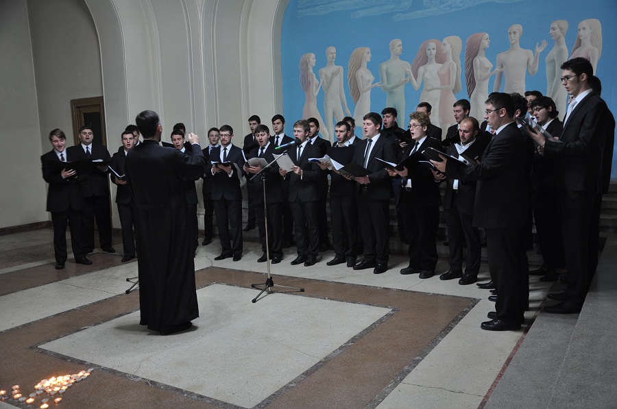 Concert de colinde organizat de ASCOR Iaşi