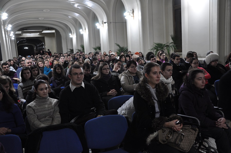 Concert de colinde organizat de ASCOR Iaşi