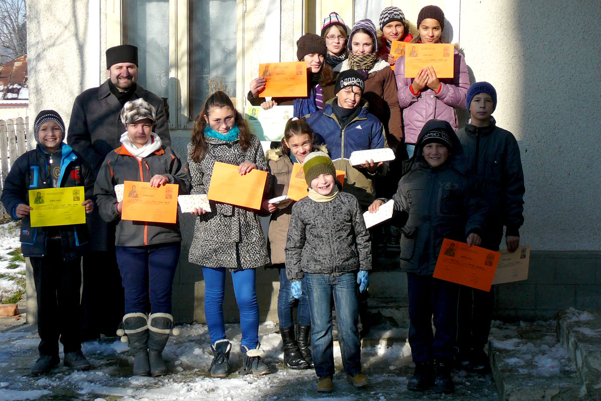 Concurs de desen în parohia Glodenii Gândului
