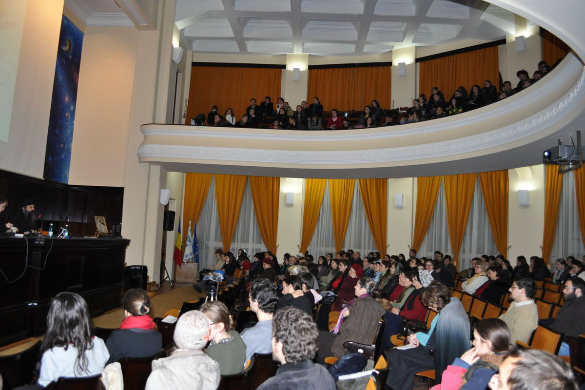 Au început conferinţele ASCOR - filiala Iaşi