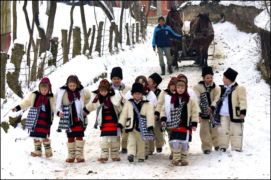Pe Breslauer Straβe, cu sufletul la Crăciunul din Bucovina
