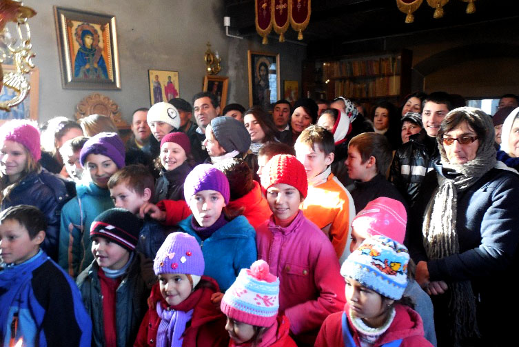 Manifestare cultural-filantropică în parohia Frăsuleni