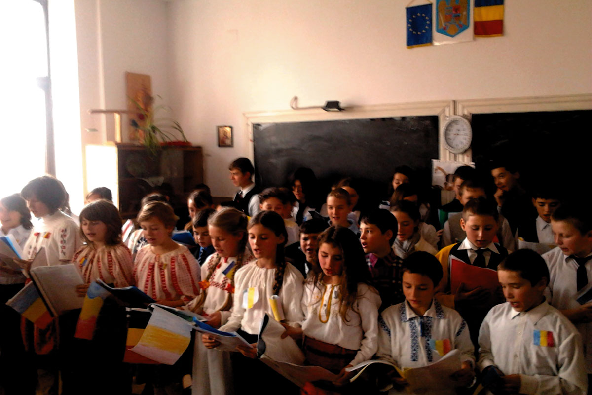 Ziua Naţională, sărbătorită la Liceul Tehnologic „Ştefan cel Mare“ – Cotnari