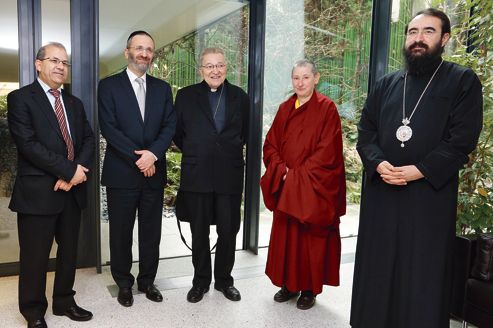 Mitropolitul român Iosif apără familia în Parlamentul Franței