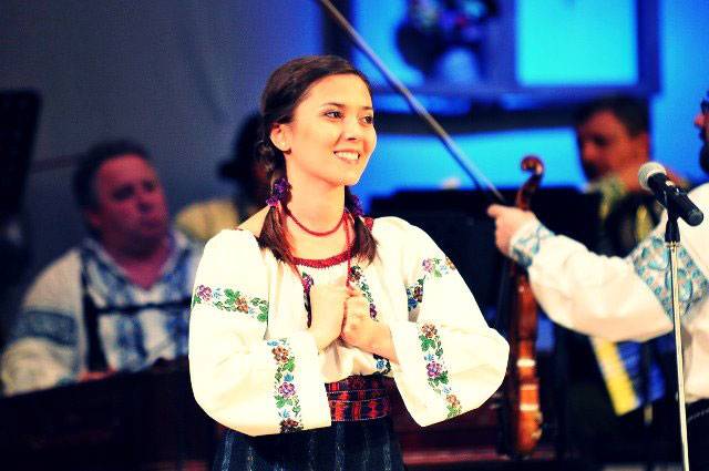 Iustina Irimia: „Viața omului se cuprinde în tradiția noastră folclorică”