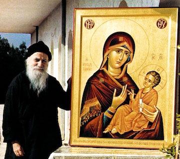 Părintele Porfirie: „Apocalipsa a fost scrisă ca să nu se petreacă”