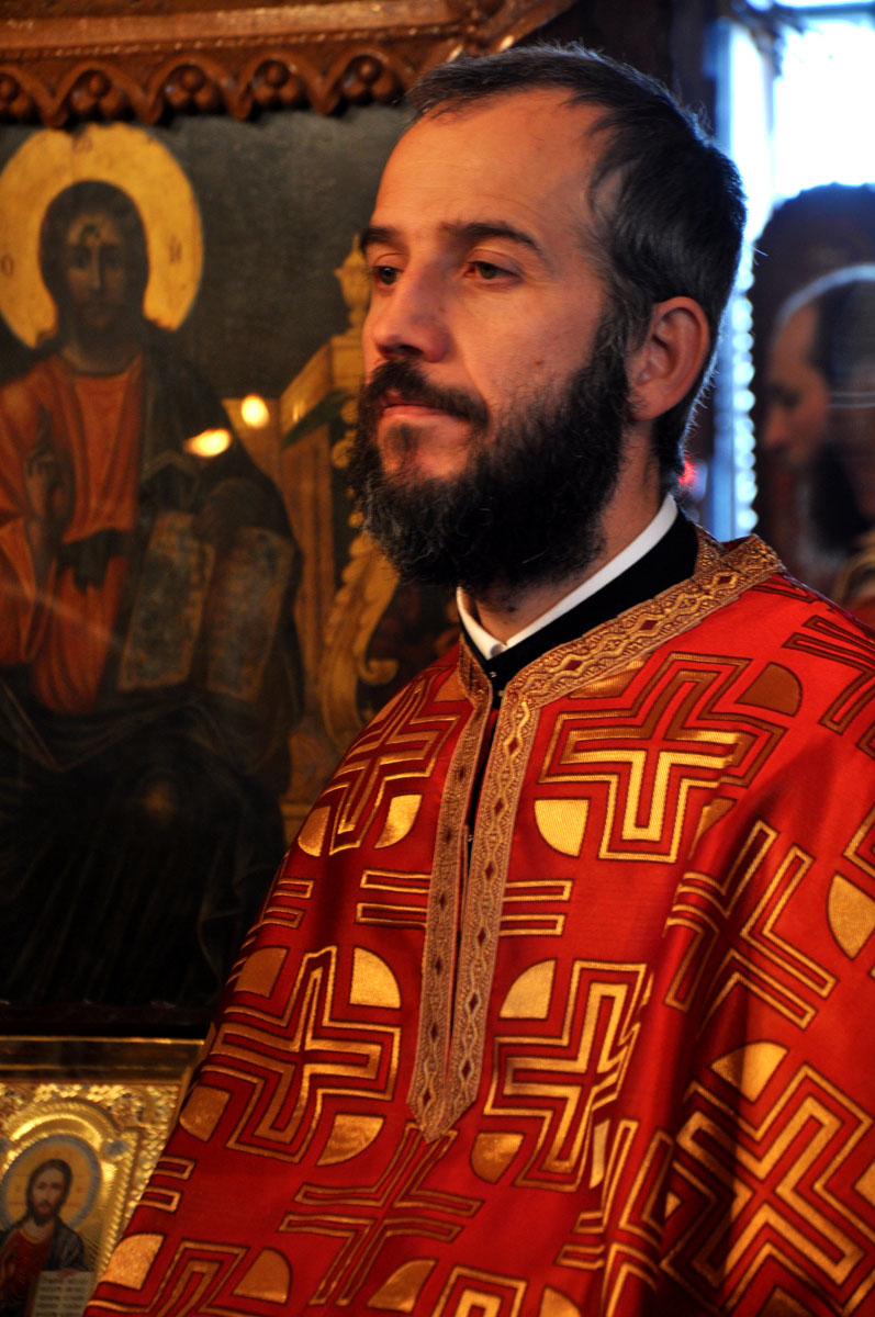 Mare sărbătoare în parohia „Tăierea Capului Sfântului Ioan Botezătorul“ din Vânători - Neamţ