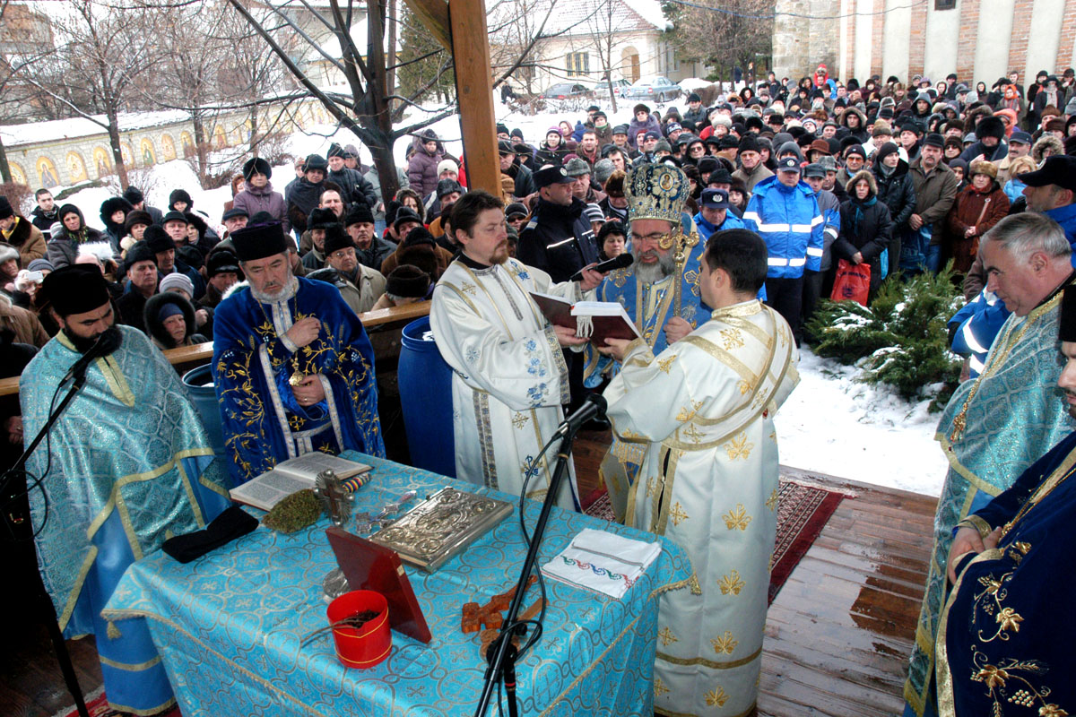 „Sfinţirea apelor este începutul legii celei noi“