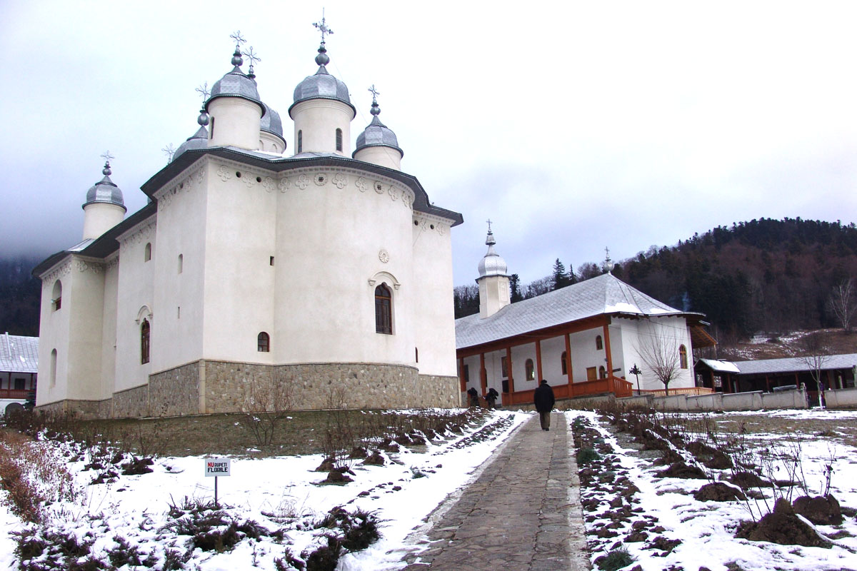 Biserica „Botezul Domnului“ a Mănăstirii Horaiţa Boboteaza în Mitropolia Moldovei şi Bucovinei