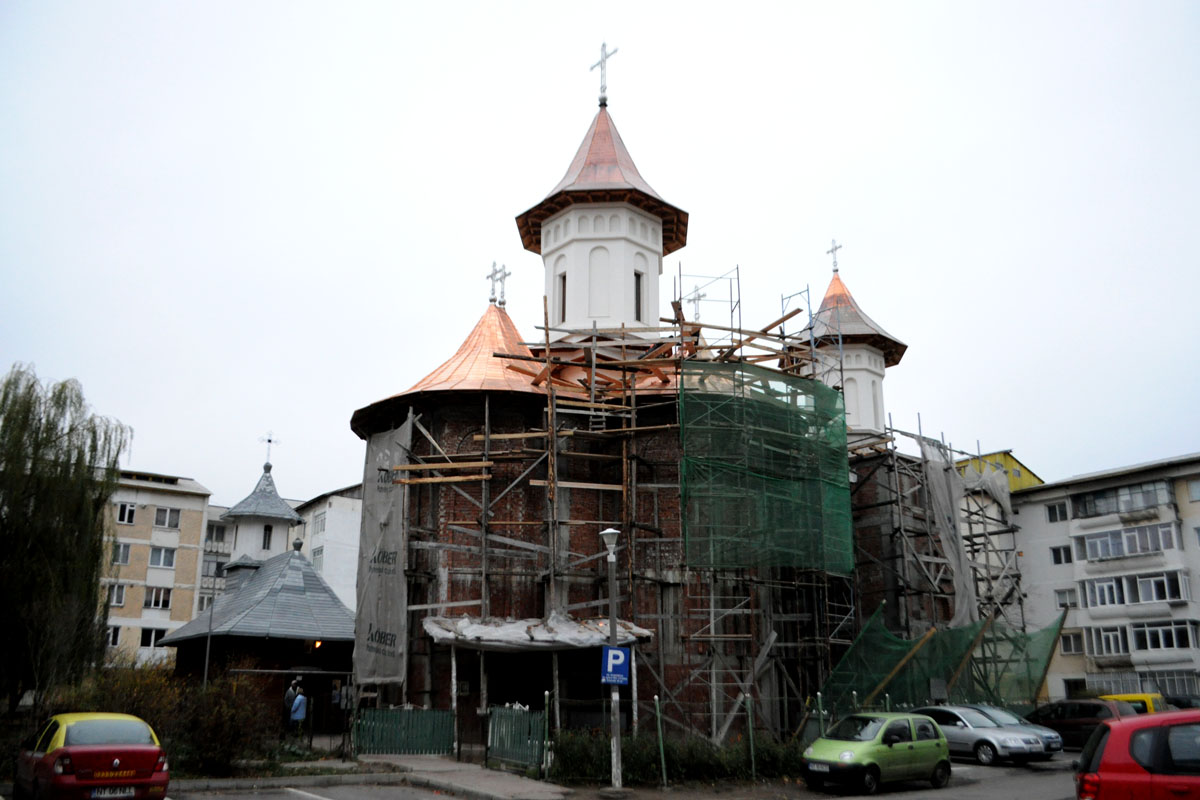 „Este important să zidim sufleteşte această parohie“