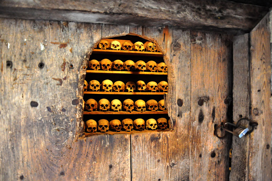 Rolul, locul şi importanţa osemintelor în Vechiului Testament