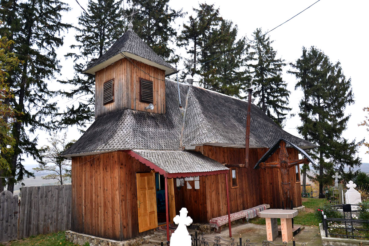 Bisericuţa supravieţuitoare de la Măşcăteşti