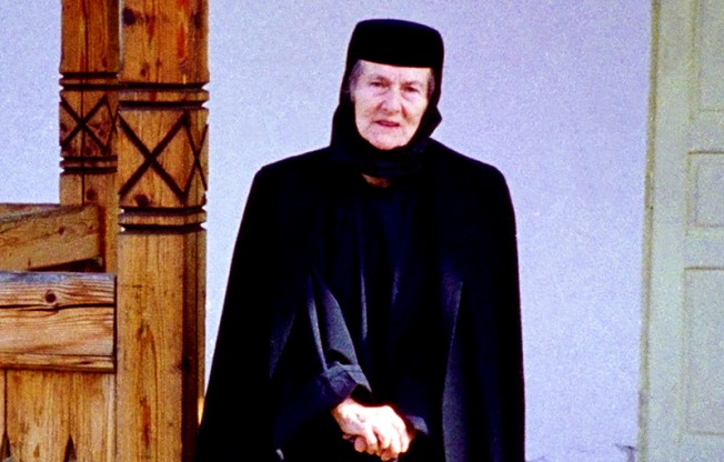 Maica Benedicta (acad. Zoe Dumitrescu-Bușulenga) Maica Benedicta