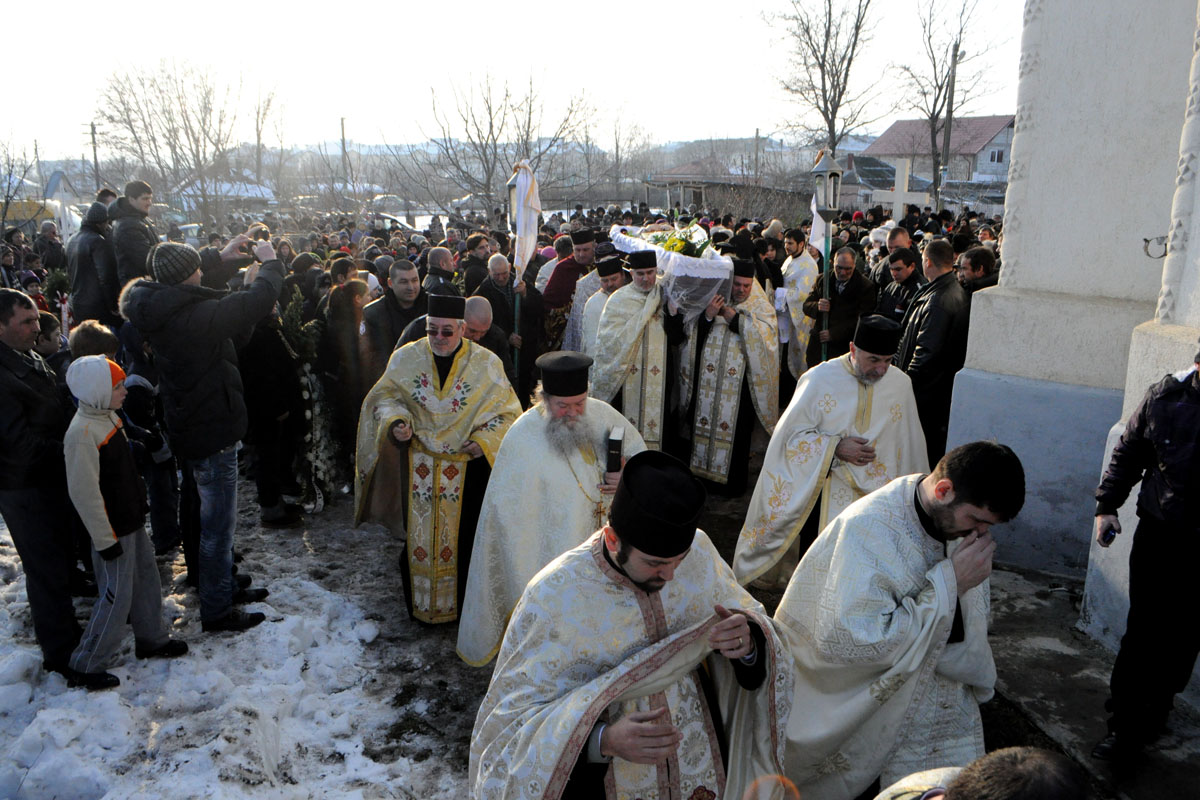 „Semăna pe chipurile celor din jur bucuria“