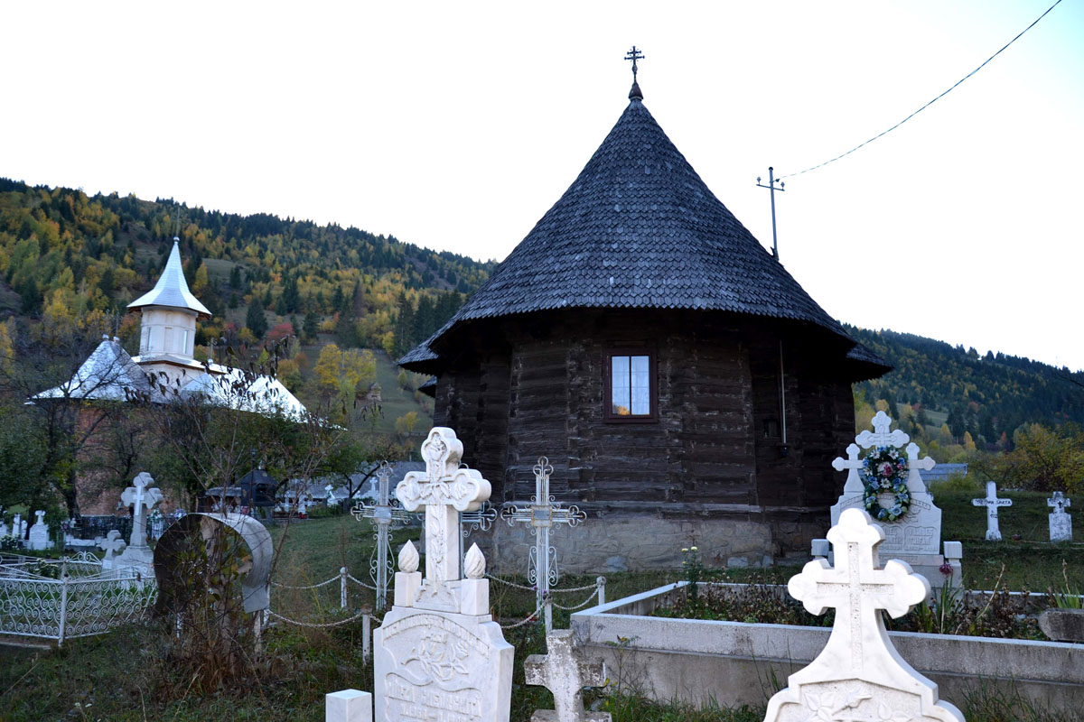 Bisericuţa de tisă a rugătorilor de la Bicazu Ardelean