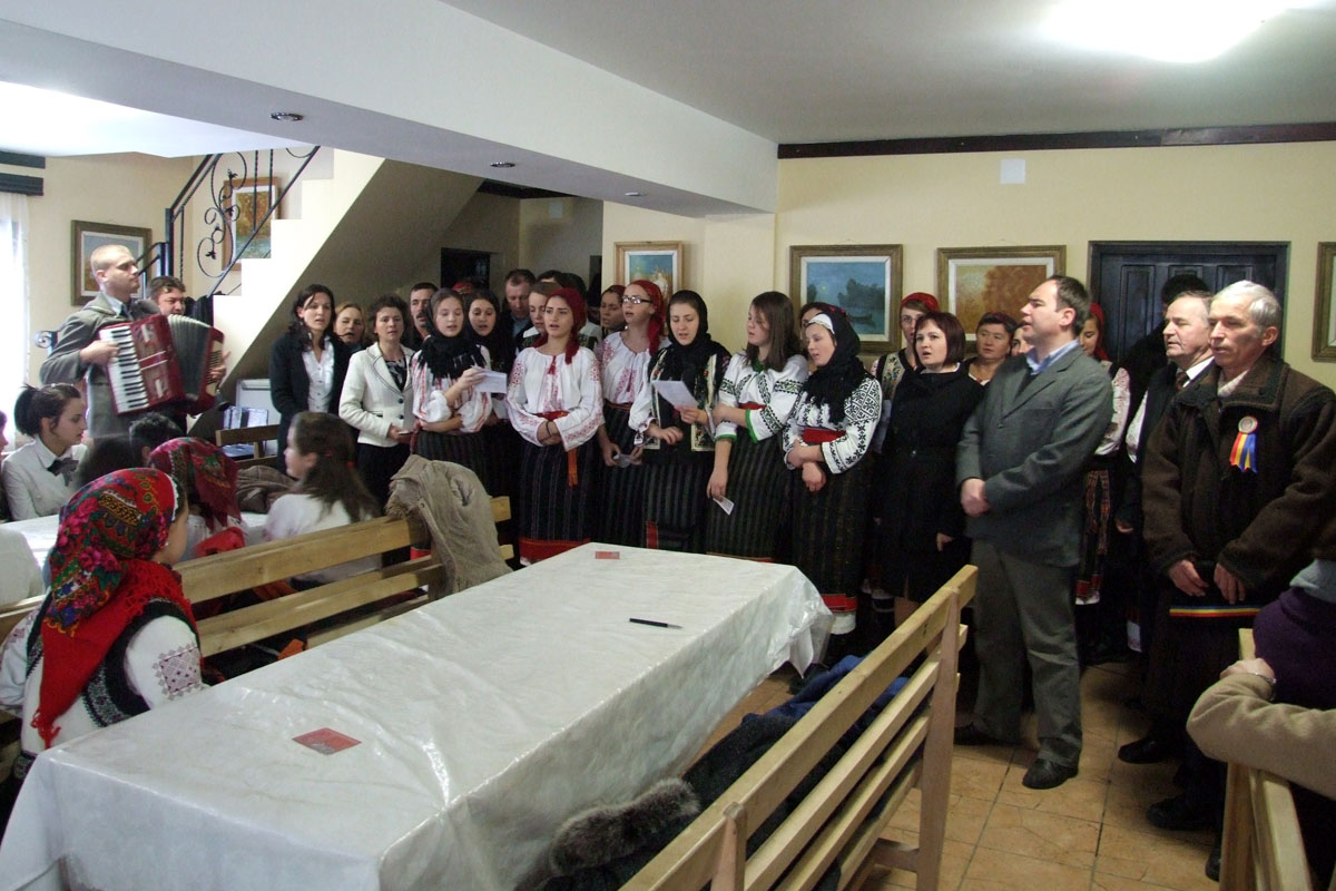 Moldova l-a omagiat ieri pe Eminescu