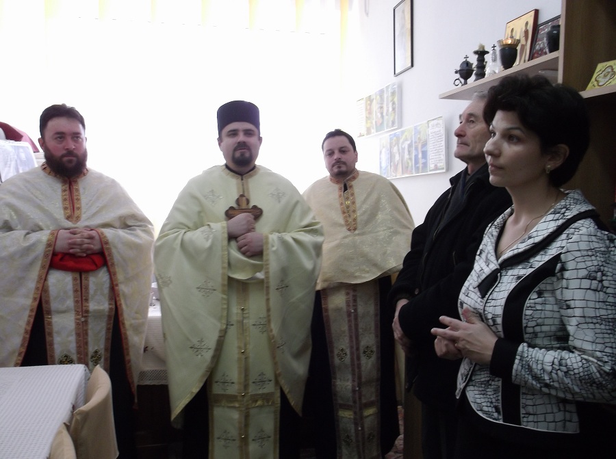 Slujbă de sfinţire la Școala Gimnazială &quot;George Călinescu&quot; din Iaşi