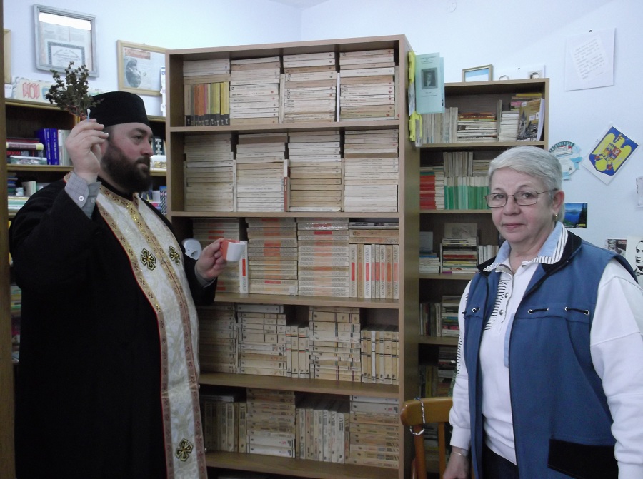 Slujbă de sfinţire la Școala Gimnazială &quot;George Călinescu&quot; din Iaşi