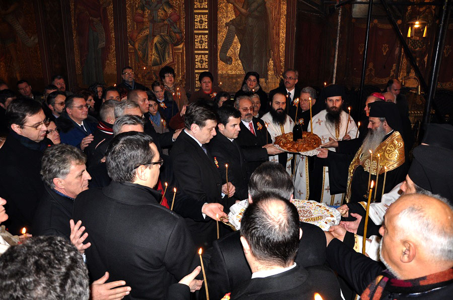 „O ţară este mare şi puternică numai dacă are familii unite şi multe“