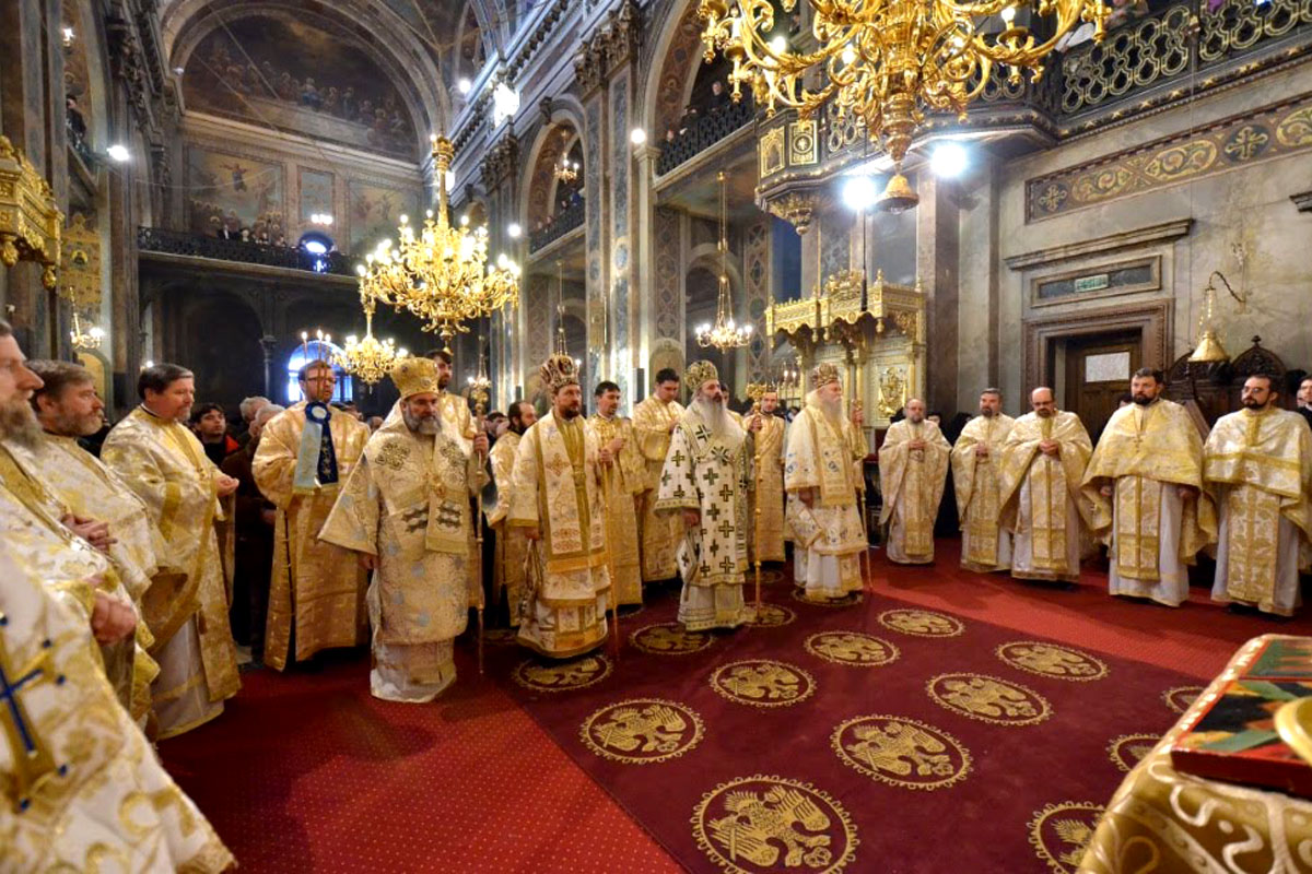 Sfinţii Trei Ierarhi, prăznuiţi la Catedrala mitropolitană din Iaşi