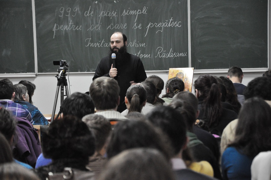 &quot;999 de PAȘI SIMPLI pentru CEI CARE se PREGĂTESC&quot;