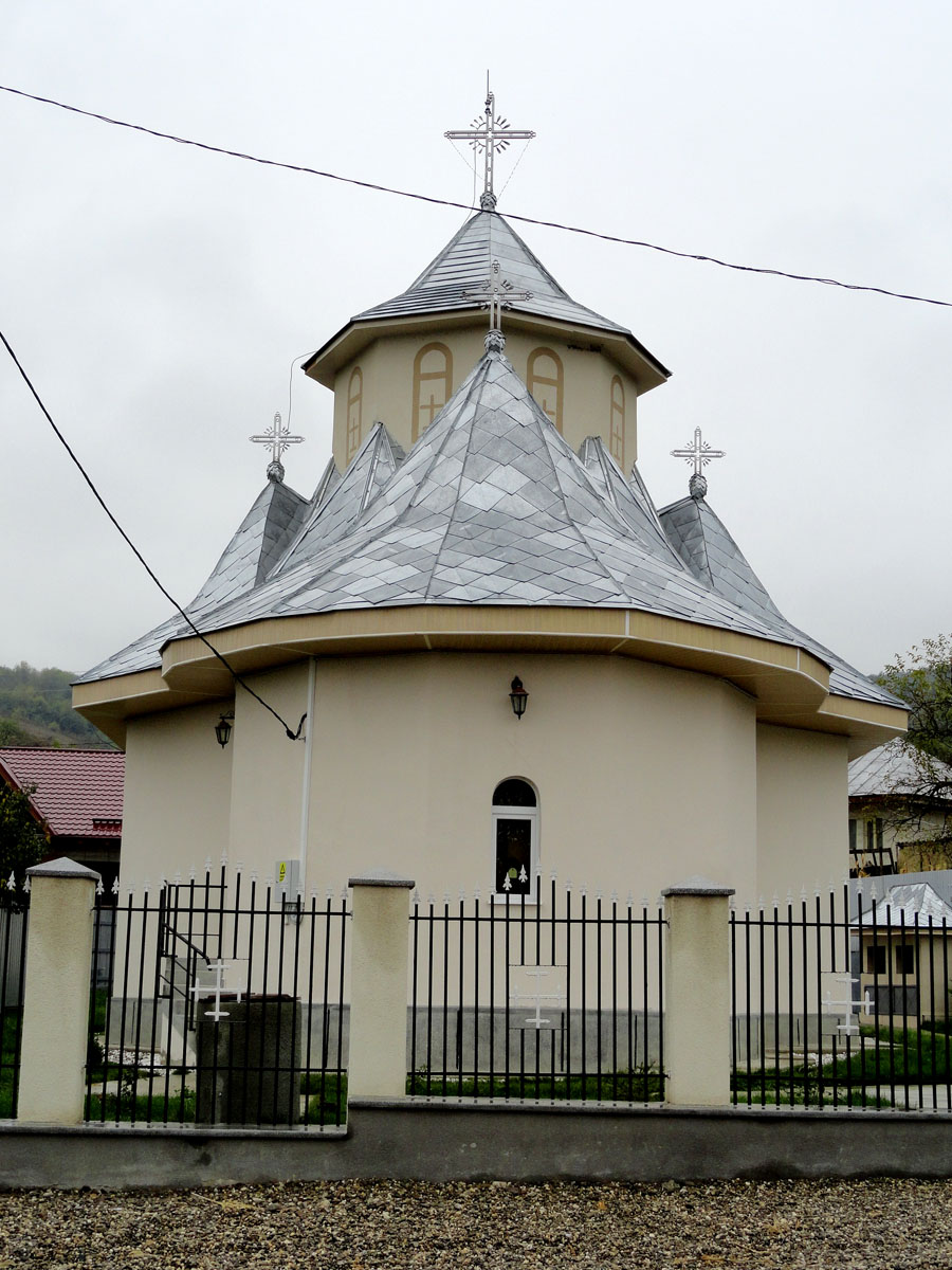 O parohie cu oameni harnici şi râvnitori