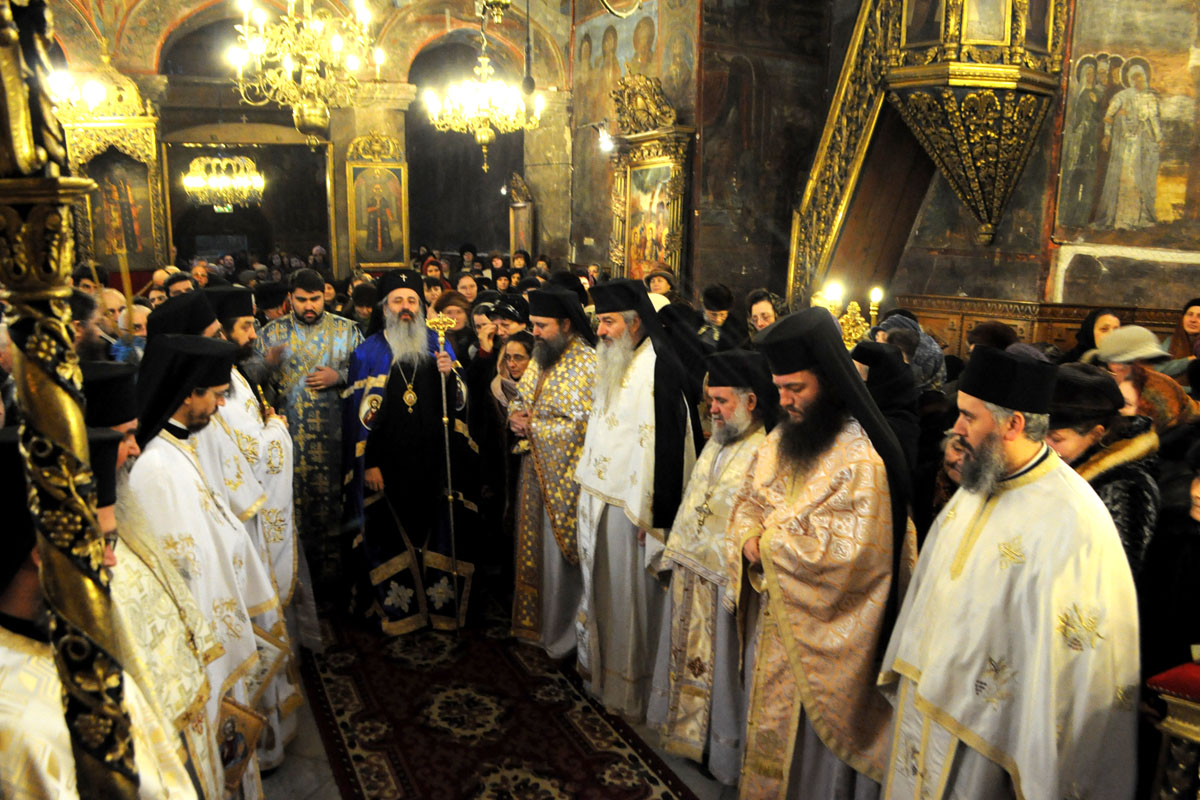 Binecuvântare arhierească la Mănăstirea Golia