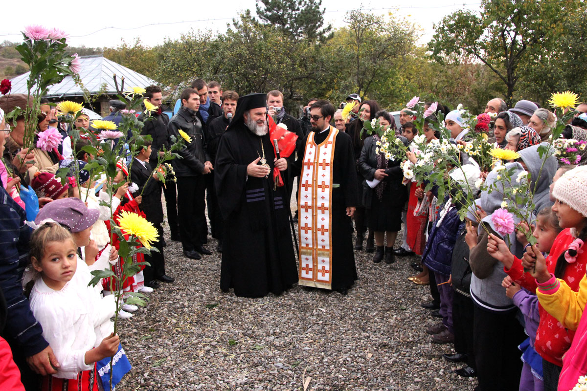 O parohie cu oameni harnici şi râvnitori