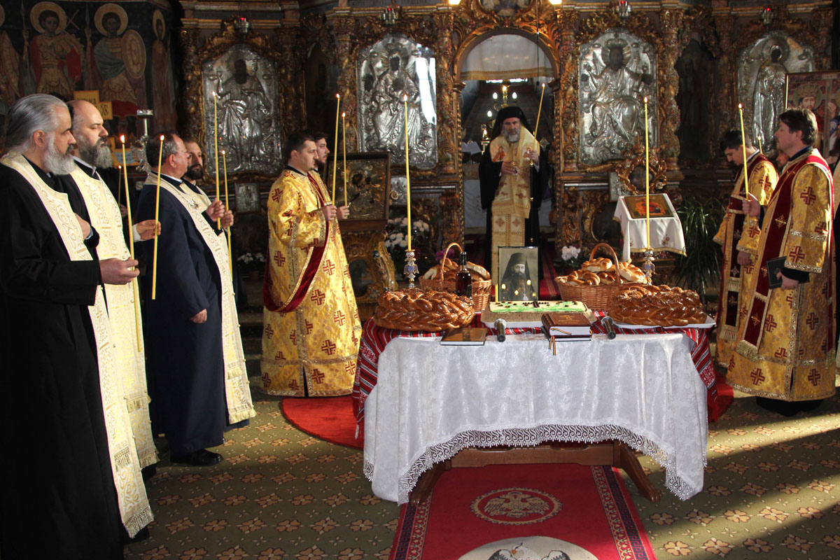 „Visarion Puiu - 90 de ani de la alegerea, învestirea şi instalarea ca episcop al Hotinului“