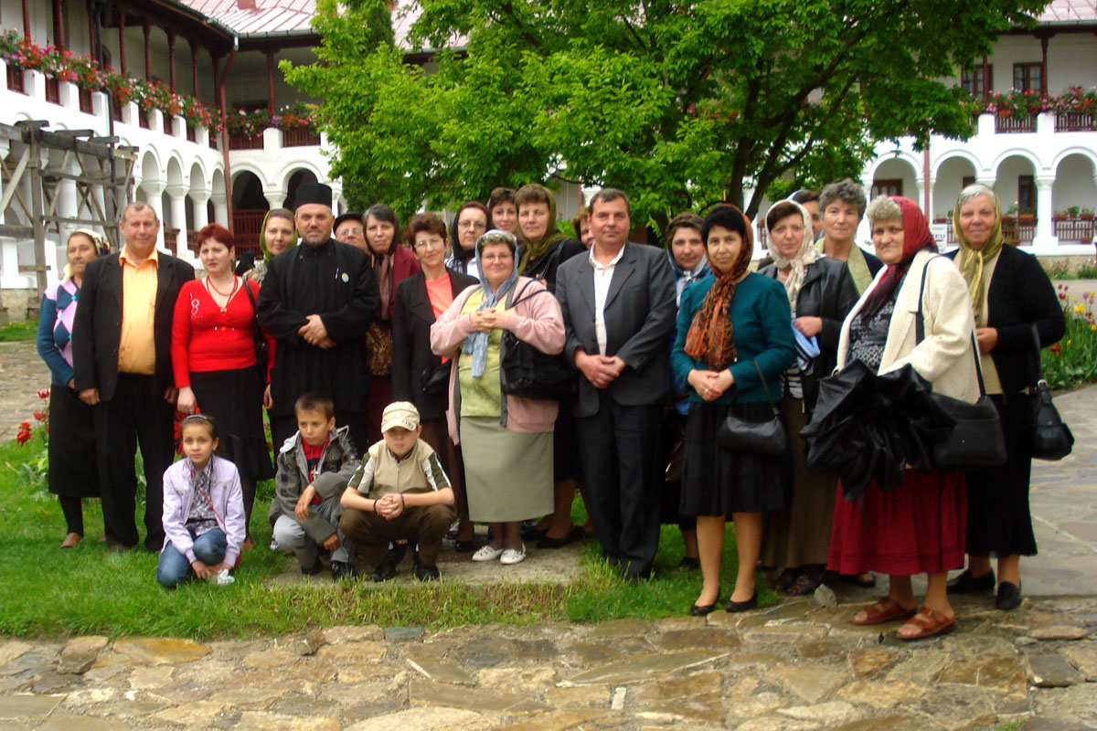 Lucrare pastorală şi filantropică în parohia Dancu 2
