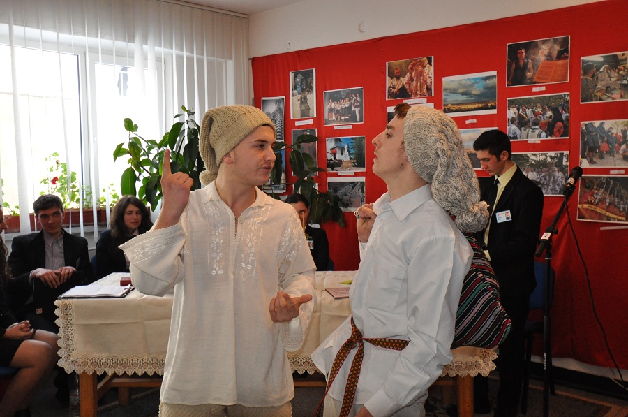 Liturghie arhierească şi lansare de revistă la Seminarul Teologic Dorohoi