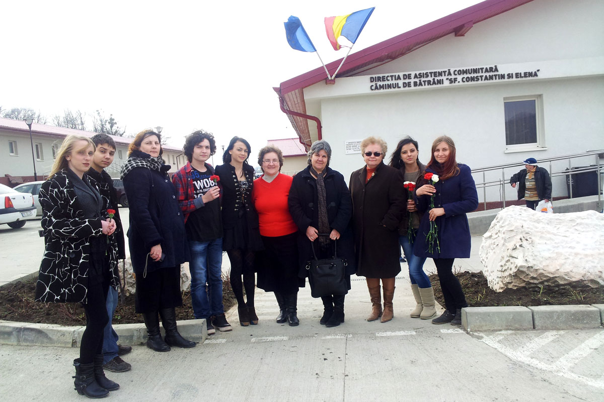 “O floare de 8 Martie”