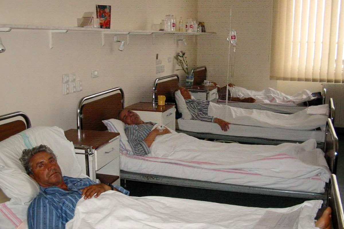 Anual, peste 500 de cazuri noi de tuberculoză rezistentă la tratament