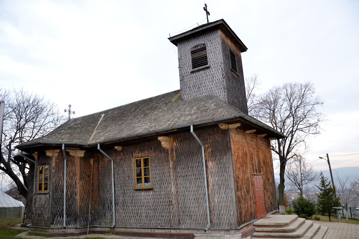 Bisericuţa de pe Dealul Dafinoaiei