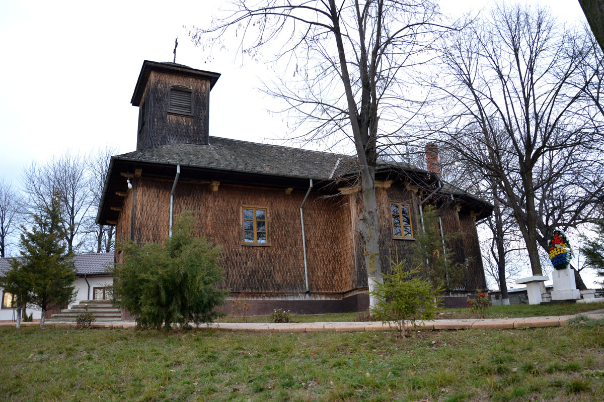 Bisericuţa de pe Dealul Dafinoaiei