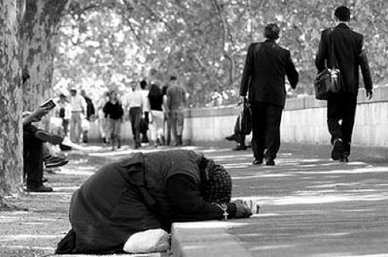 Milostenie versus cerșetorie