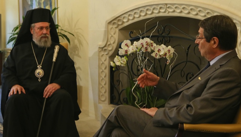 Primatul Bisericii ortodoxe din Cipru pune la dispoziţia statului proprietăţile Bisericii