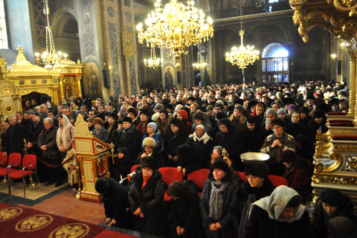 Liturghia Darurilor mai înainte sfinţite la Catedrala mitropolitană din Iaşi