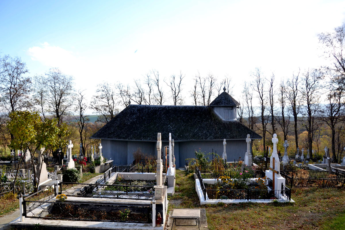 Bisericuţa de pe dealul Turtureştilor