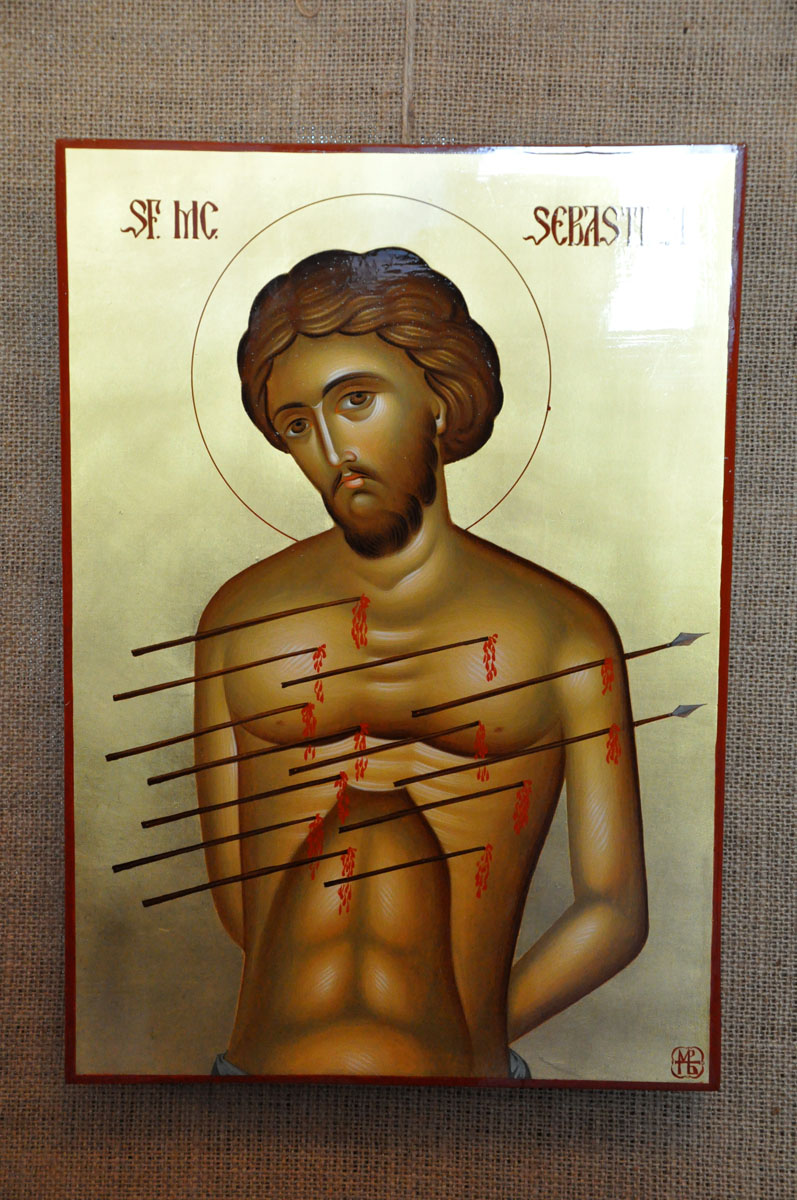 O expoziţie care bucură atât ochiul, cât mai ales inima - „Icoanele sfinţilor - o mărturisire ortodoxă“