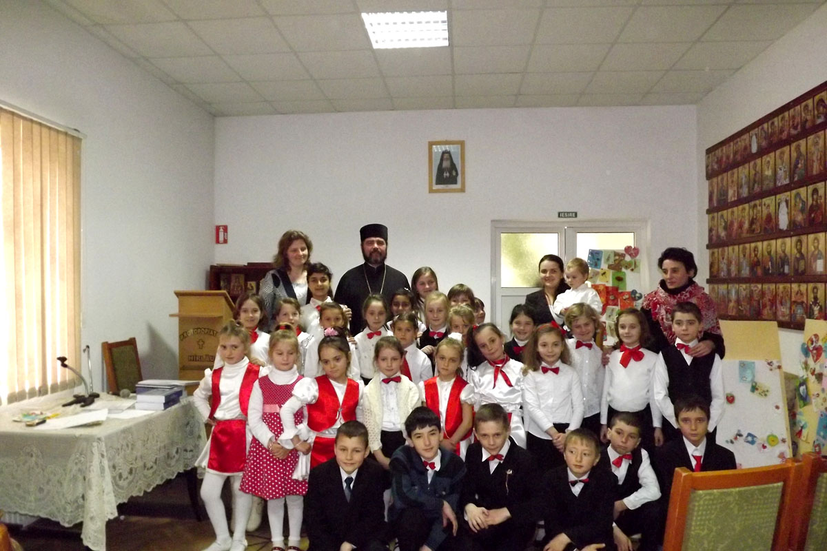 Manifestare dedicată femeii creştine, la Hârlău