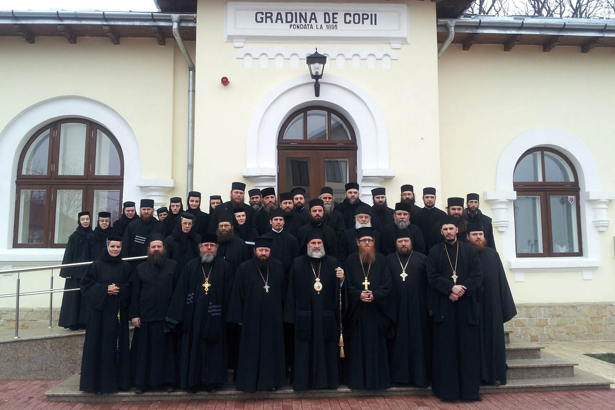 Sinaxa monahală în Eparhia Romanului şi Bacăului