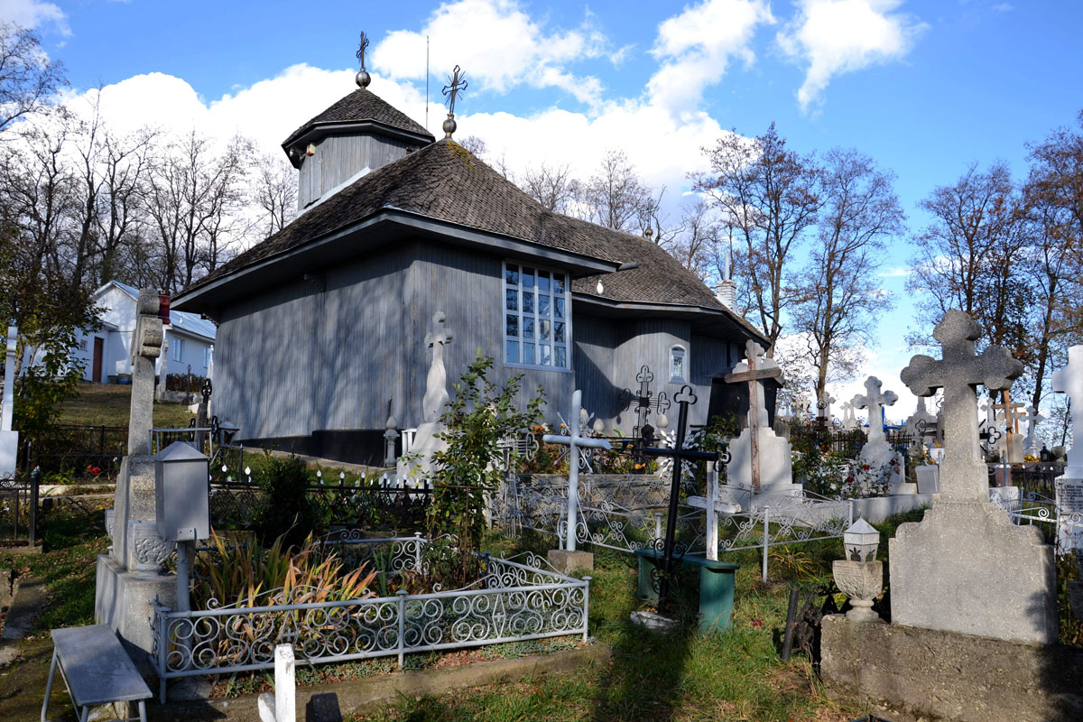 Bisericuţa de pe dealul Turtureştilor