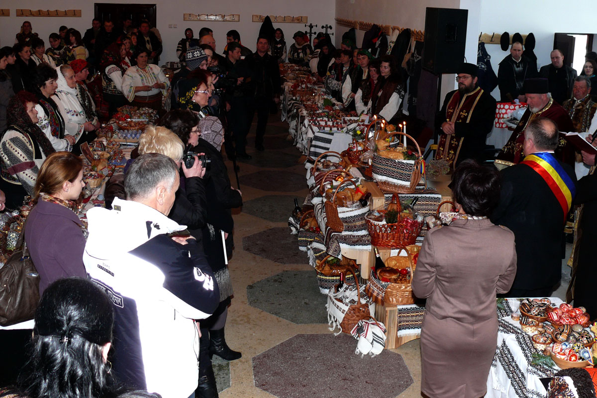 „Oul încondeiat nu poate fi despărţit de credinţă“