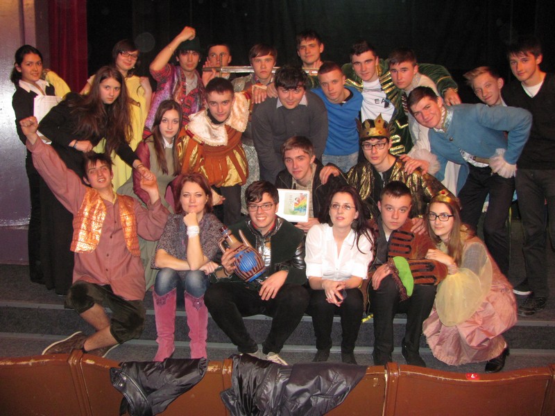 Trupa de teatru &quot;Euphorie&quot;, numeroase premii la un festival francofon