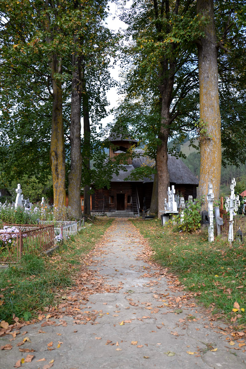Gingaşa căsuţă a lui Dumnezeu de la Galu