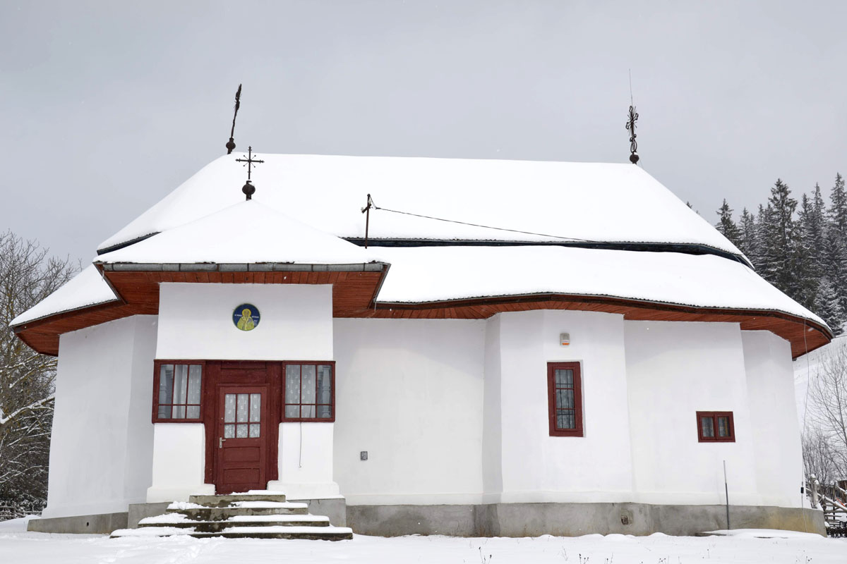 Bisericuţa de pe munte